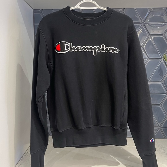 Champions Crewneck - Picture 1 of 2